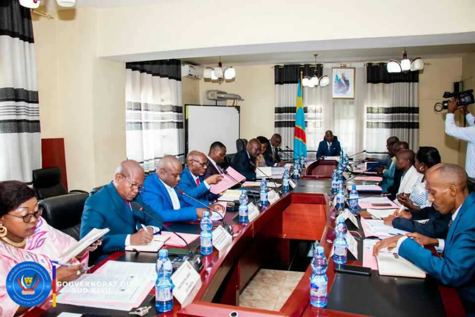 Conseil de Ministres sous JJ Purusi sur la création d'une brigade environnementale