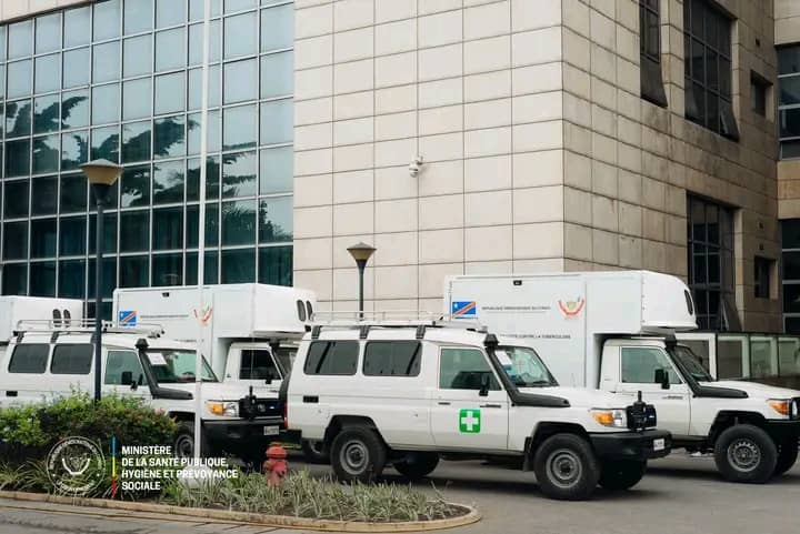 la RDC dotée de cinq ambulances et trois cliniques