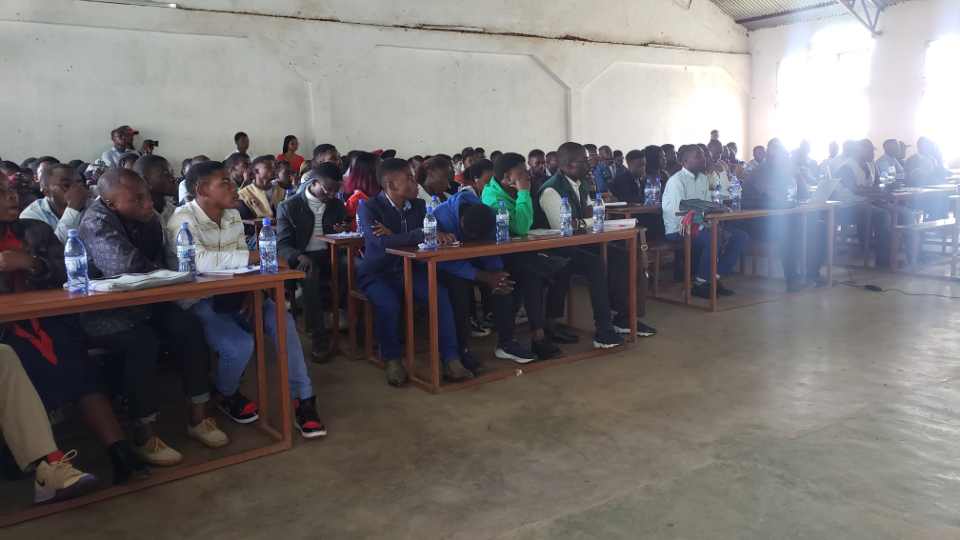 les étudiants de l’Université Officielle de Bukavu (UOB)