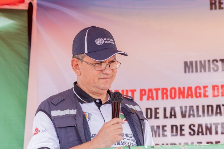 le représentant de l’OMS au Burundi Xavier Crespin