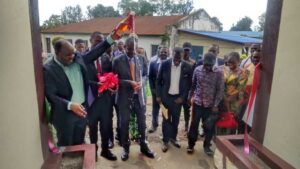 bâtiment moderne de dortoirs destiné aux médecins stagiaires